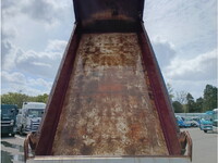 三菱ふそうスーパーグレートダンプ大型（10t）[写真09]