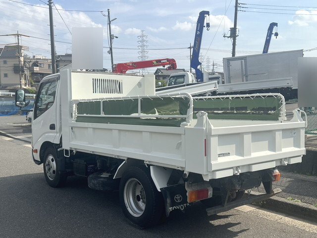トヨタトヨエースダンプ小型（2t・3t）[写真02]
