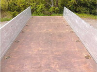 いすゞフォワードアルミブロック中型（4t）[写真14]