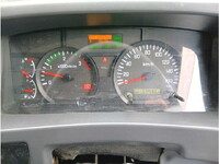 いすゞフォワードアルミブロック中型（4t）[写真22]