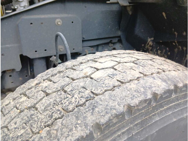 いすゞフォワードアルミブロック中型（4t）[写真29]