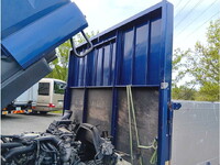 いすゞフォワードアルミブロック中型（4t）[写真41]