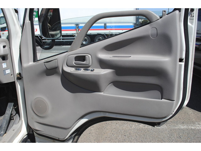 日野デュトロクレーン4段小型（2t・3t）[写真24]