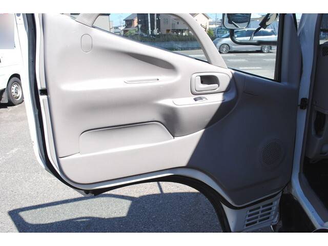 日野デュトロクレーン4段小型（2t・3t）[写真25]