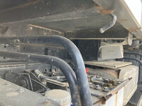 UDトラックスコンドル深ダンプ（土砂禁ダンプ）中型（4t）[写真26]