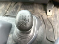 いすゞフォワードアルミウイング中型（4t）[写真29]