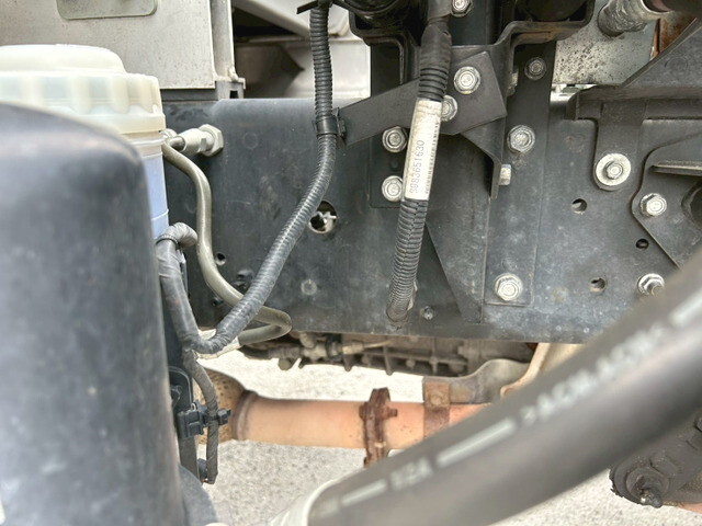 いすゞフォワードアルミウイング中型（4t）[写真37]