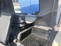 いすゞフォワードパッカー車（塵芥車）増トン（6t・8t）[写真26]