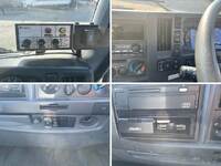 いすゞフォワードパッカー車（塵芥車）増トン（6t・8t）[写真40]