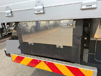 日野プロフィアアルミブロック大型（10t）[写真11]