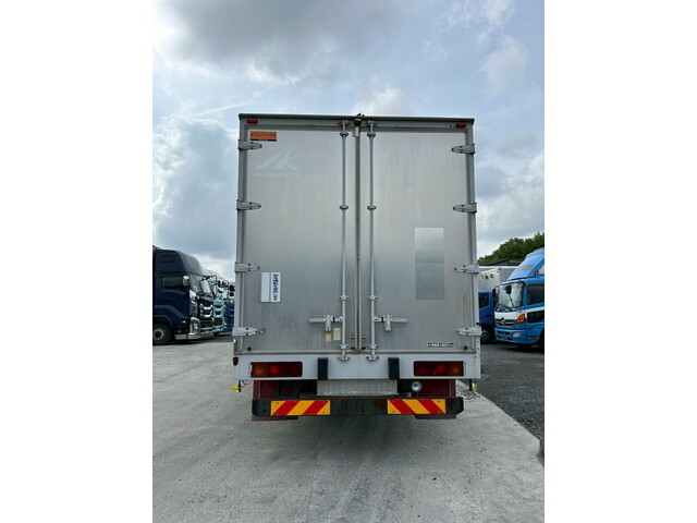 日野レンジャーアルミウイング中型（4t）[写真10]