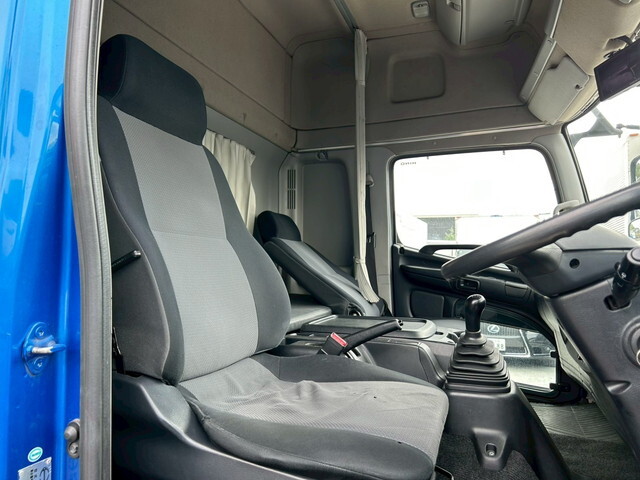 日野レンジャーアルミウイング中型（4t）[写真23]