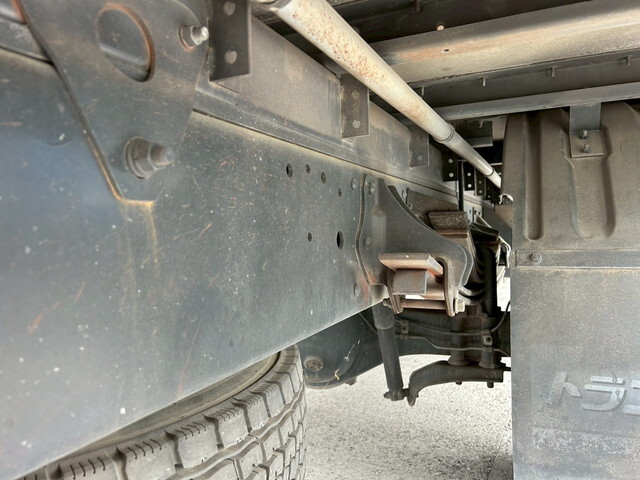 日野レンジャーアルミウイング中型（4t）[写真32]