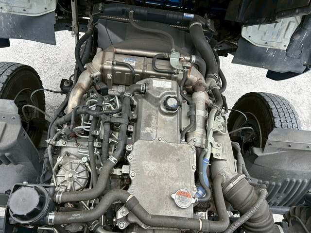 日野レンジャーアルミウイング中型（4t）[写真36]