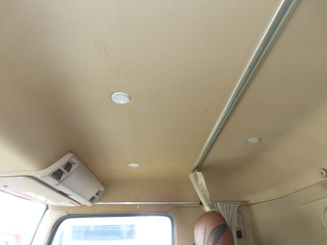 日野プロフィア冷凍車（冷蔵車）大型（10t）[写真22]