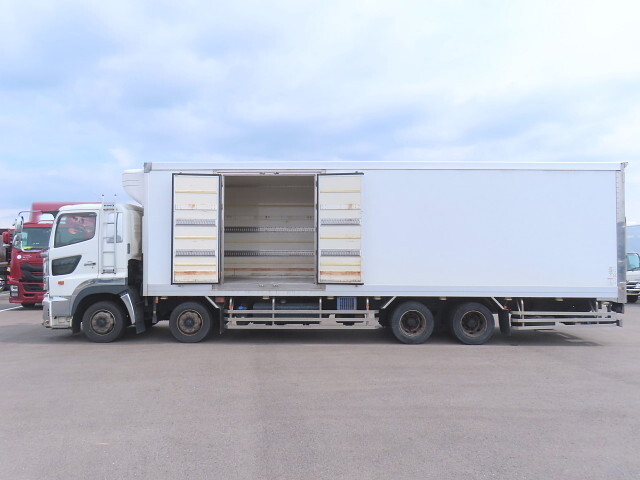 日野プロフィア冷凍車（冷蔵車）大型（10t）[写真29]