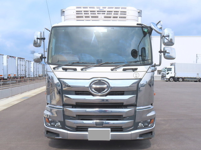 日野プロフィア冷凍車（冷蔵車）大型（10t）[写真05]