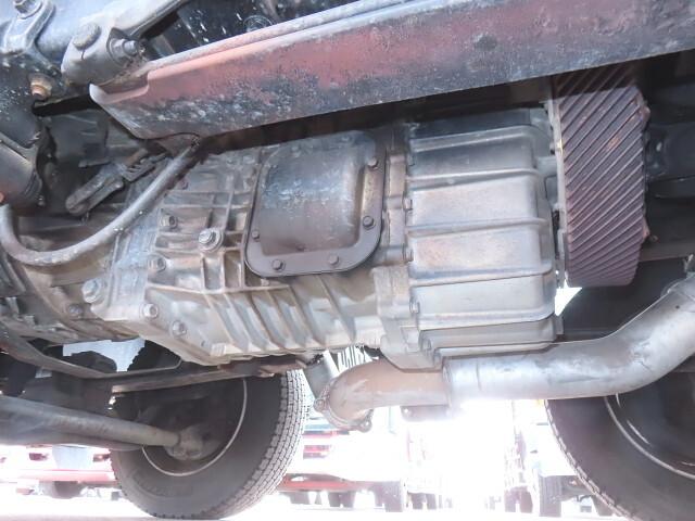 日野プロフィア冷凍車（冷蔵車）大型（10t）[写真09]