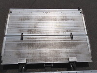 いすゞフォワード冷凍車（冷蔵車）増トン（6t・8t）[写真30]