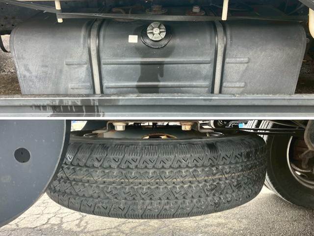 日野デュトロ幌車小型（2t・3t）[写真16]