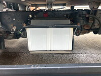 日野デュトロ幌車小型（2t・3t）[写真20]