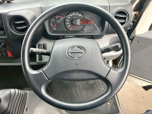 日野デュトロ幌車小型（2t・3t）[写真35]