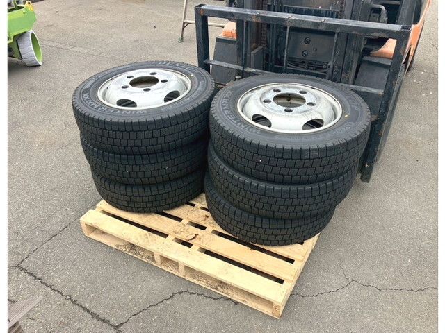 日野デュトロ幌車小型（2t・3t）[写真38]