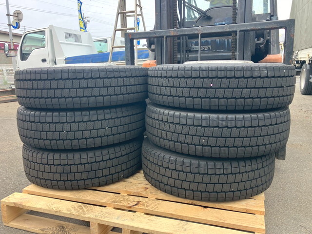 日野デュトロ幌車小型（2t・3t）[写真39]