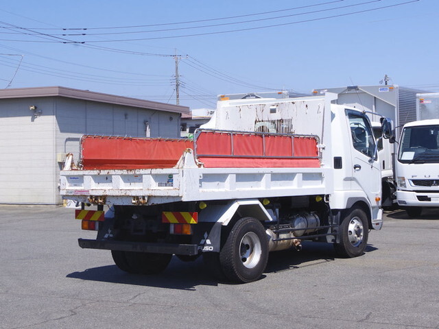 三菱ふそうファイターダンプ中型（4t）[写真04]