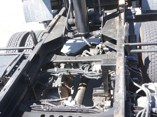 三菱ふそうファイターダンプ中型（4t）[写真08]