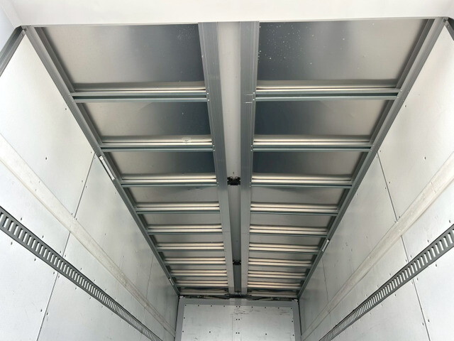 日野レンジャーアルミウイング中型（4t）[写真15]