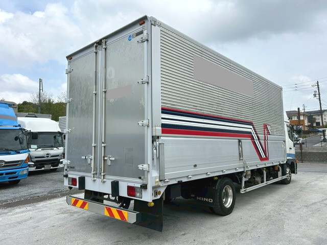 日野レンジャーアルミウイング中型（4t）[写真02]