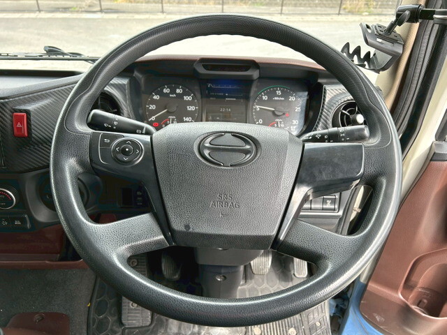 日野レンジャーアルミウイング中型（4t）[写真24]