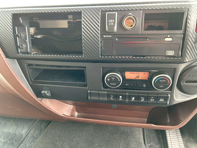 日野レンジャーアルミウイング中型（4t）[写真26]