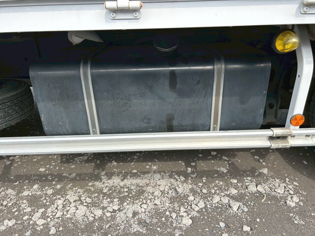 日野レンジャーアルミウイング中型（4t）[写真31]