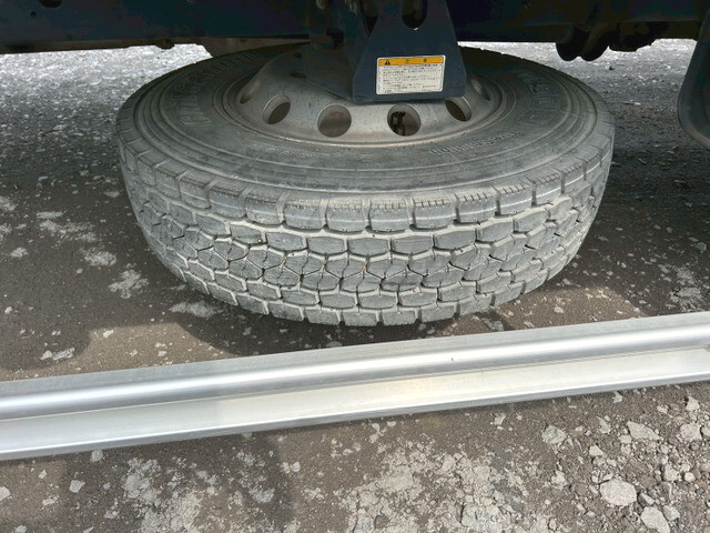 日野レンジャーアルミウイング中型（4t）[写真35]