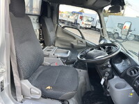 日野デュトロ平ボディ小型（2t・3t）[写真15]