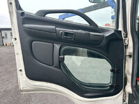 日野レンジャーアルミウイング中型（4t）[写真37]