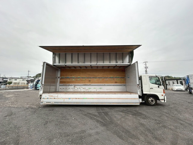 日野レンジャーアルミウイング中型（4t）[写真05]