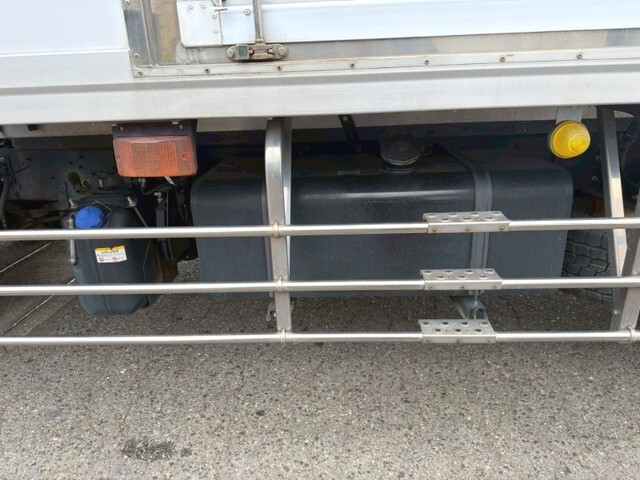 日野レンジャー冷凍車（冷蔵車）増トン（6t・8t）[写真15]