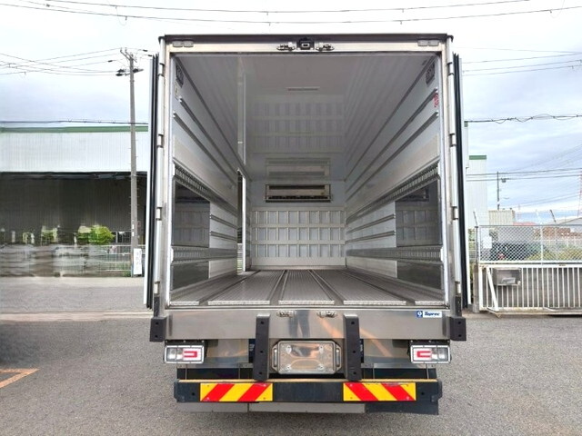 日野レンジャー冷凍車（冷蔵車）増トン（6t・8t）[写真05]