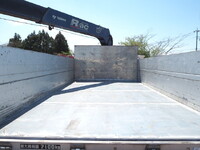 いすゞフォワードクレーン5段増トン（6t・8t）[写真18]