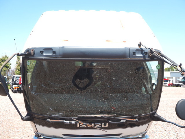 いすゞフォワードクレーン5段増トン（6t・8t）[写真20]