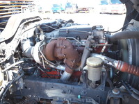 いすゞフォワードクレーン5段増トン（6t・8t）[写真23]