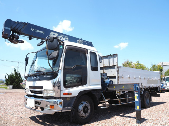 いすゞフォワードクレーン5段増トン（6t・8t）[写真03]