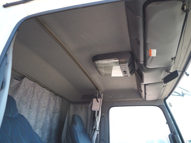 いすゞフォワードクレーン5段増トン（6t・8t）[写真35]