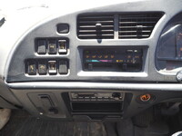 いすゞフォワードクレーン5段増トン（6t・8t）[写真38]