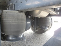 三菱ふそうファイターアルミウイング中型（4t）[写真14]