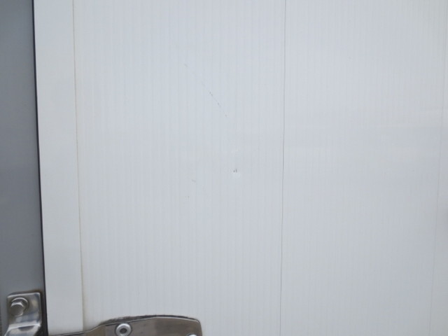 三菱ふそうファイターアルミウイング中型（4t）[写真24]