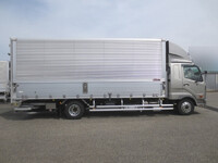 三菱ふそうファイターアルミウイング中型（4t）[写真10]